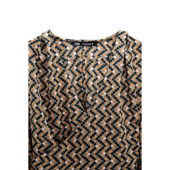 Zara NWT Geometric Satin Print Cropped Top Small - Picture 5 of 13